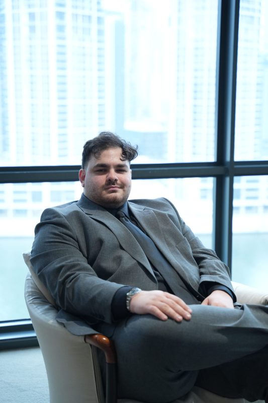omar kawis sitting